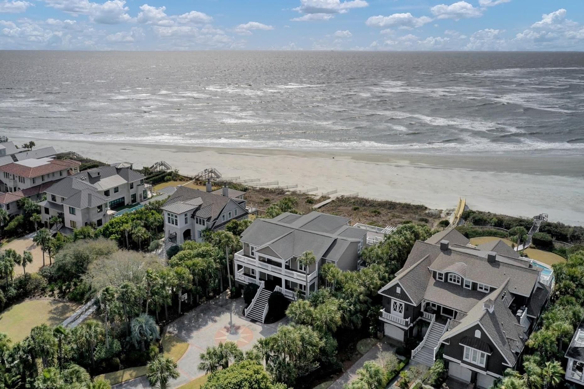 114 Ocean Boulevard By Avantstay Beachfront Putting Green Volleyball Court Infinity Pool Sullivans Island Exterior photo